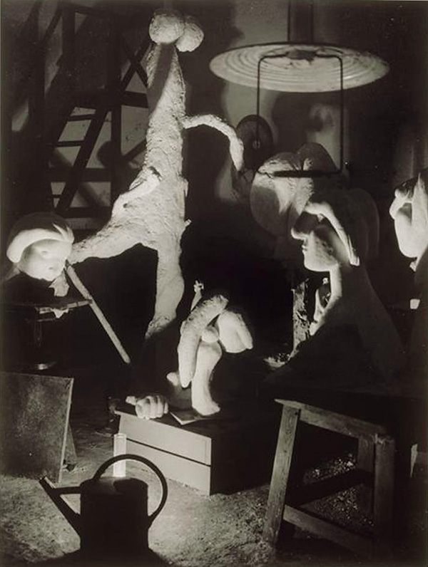 Скульптурная мастерская Пикассо в Буажелу, 1932. Брассай, фото 6